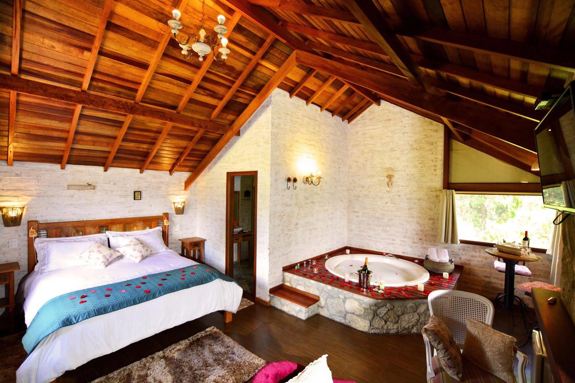 Pousada Villa Monte Verde Bagian luar foto